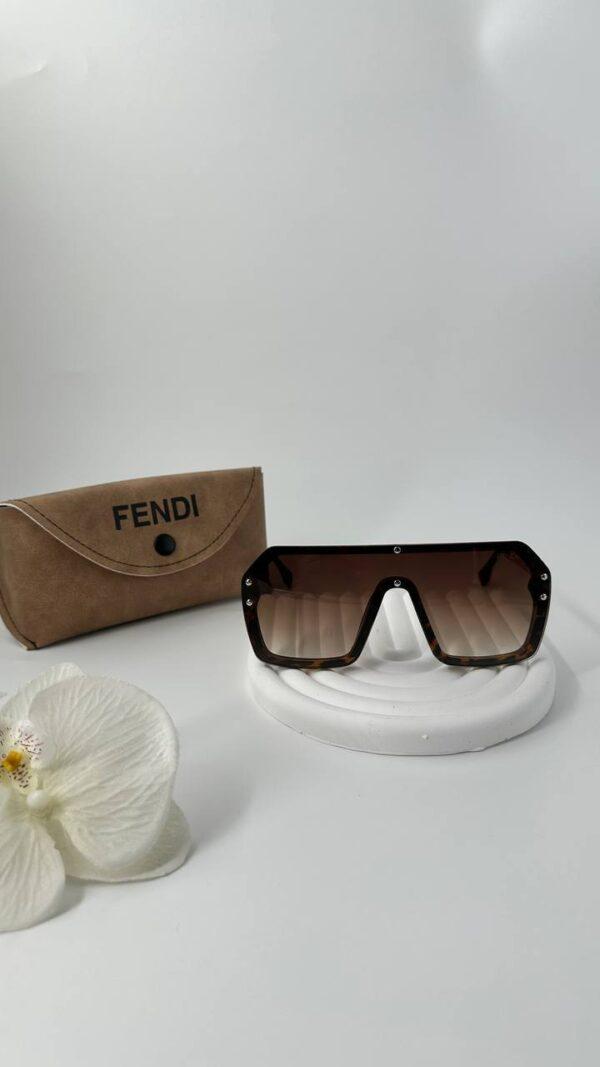 Слънчеви очила Fendi Brown temptation - Image 2